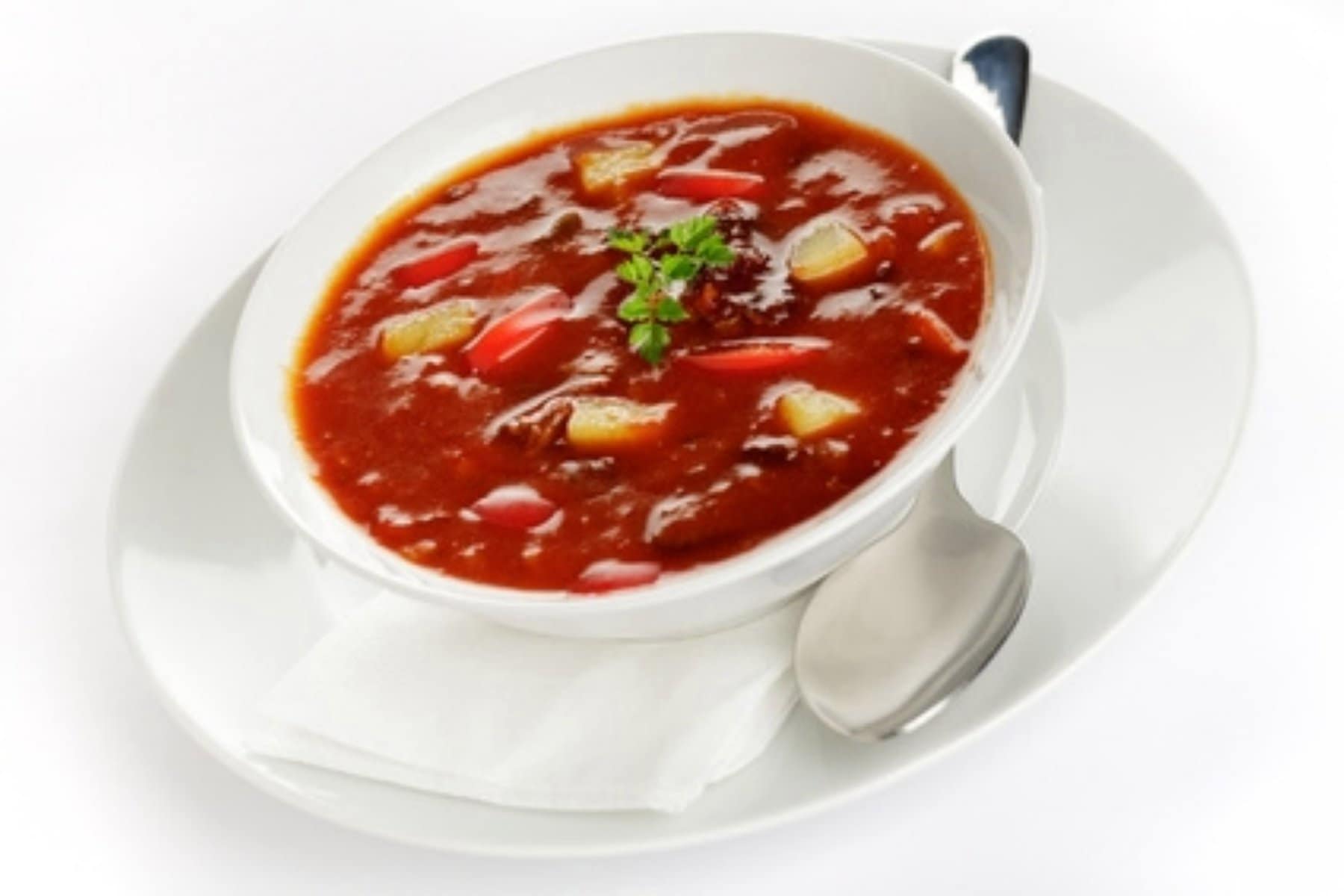 hausgemachte Gulaschsuppe