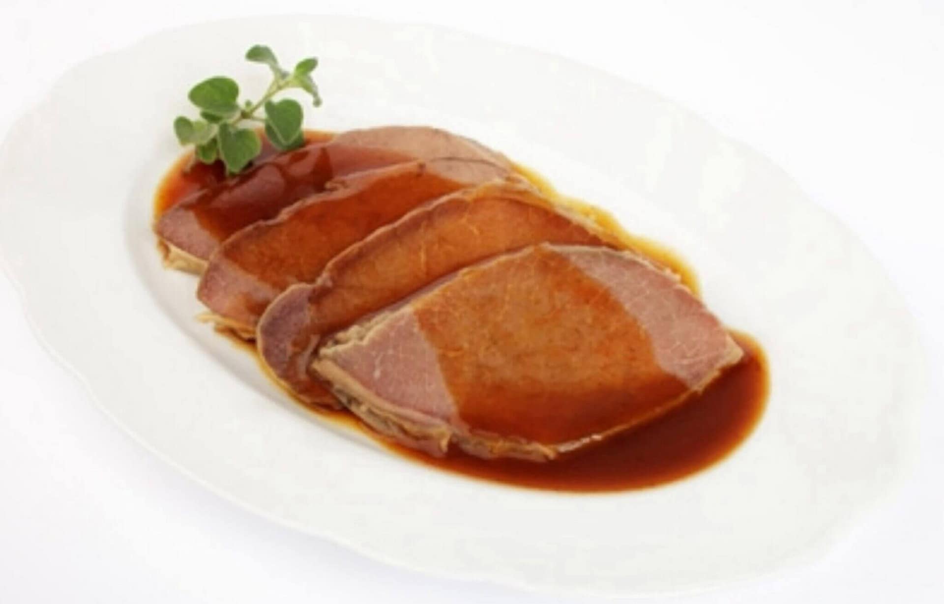 Rinderbraten in Burgundersoße