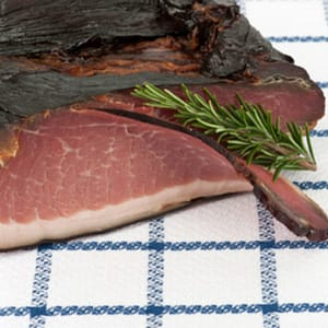 echtes Bauerngeräuchertes vom Schlegel